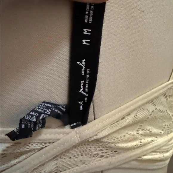 Urban Outfitters Lace Bralette - Picture 6 of 6